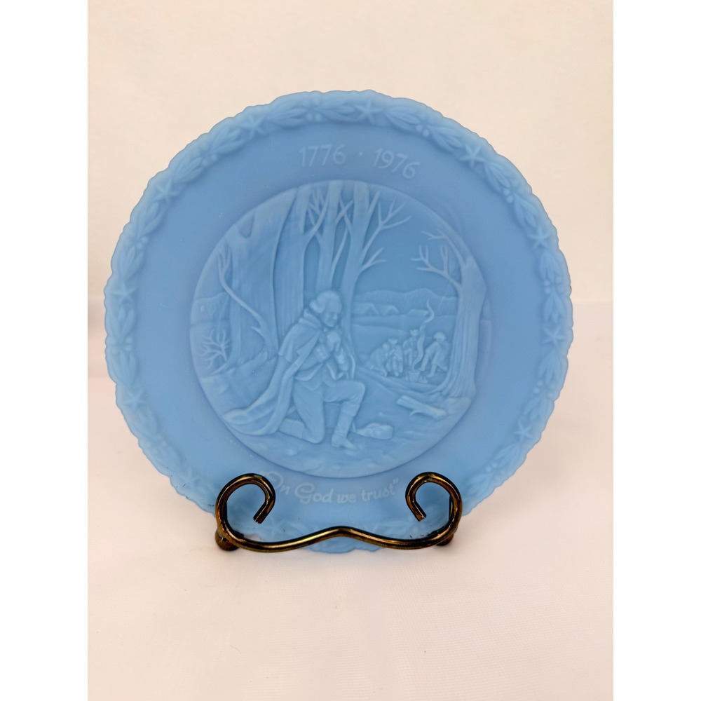 Fenton Blue Satin Glass Bicentennial Plate George Washington Valley Forge 8"